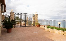Villa Carilu