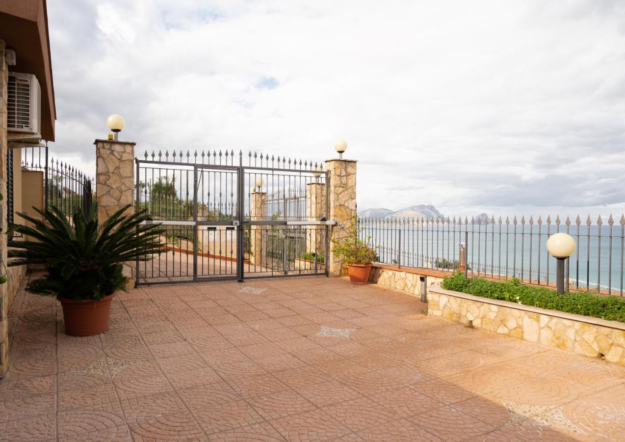 Villa Carilu Altavilla Milicia Exterior foto
